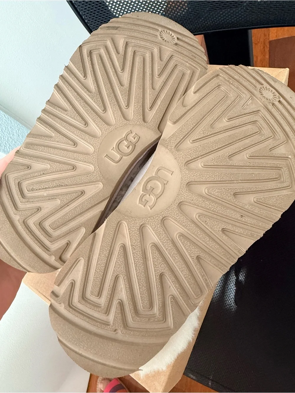 UGG kids Cream Suede Shearling-Lined Slip-On Slippers